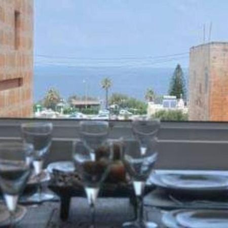 Private Room In A Modern Apartment With Pool And Sea View San Pawl il-Baħar Kültér fotó